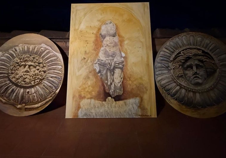 Miguel Ángel Bedate muestra 44 obras en el Teatro Romano de Mérida